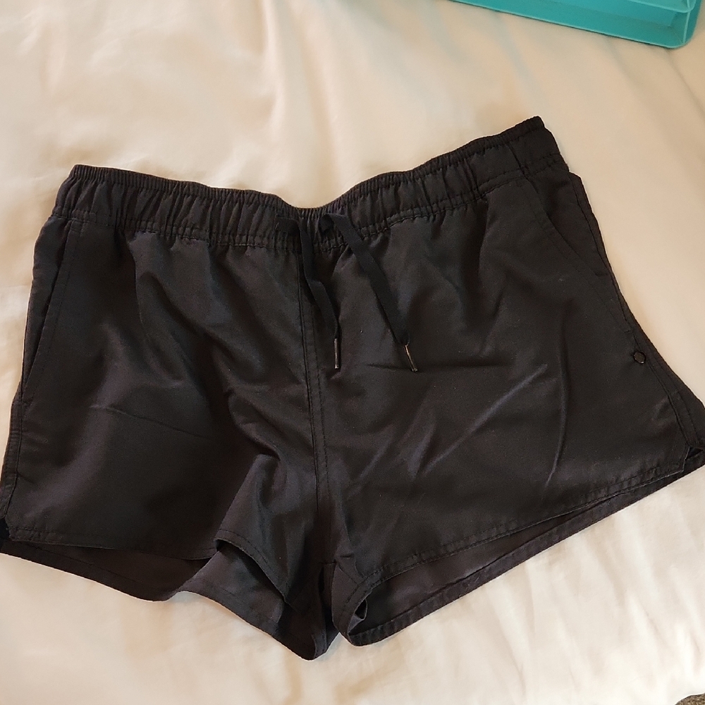 Black Athletic Shorts with Elastic Waistband
